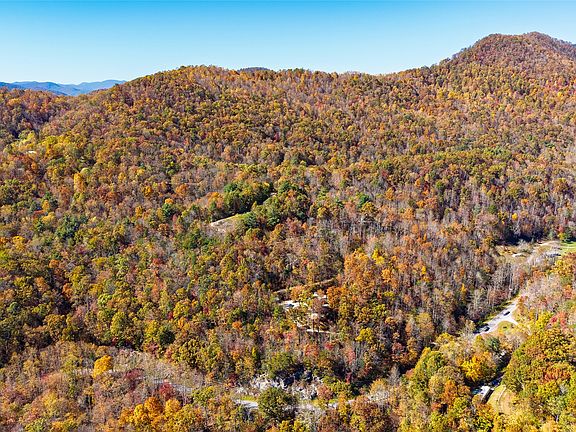 2nd image of 26 Booshway Mountain Road