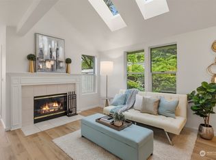 12733 NE 132nd St #C9, Kirkland, WA