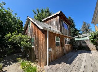 64 NE Stafford St #B, Portland, OR 97211