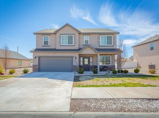 2411 W Briscoe Ave, Artesia, NM 88210