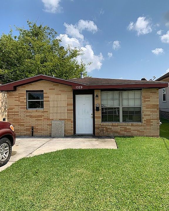1st image of 1329 Avenue C