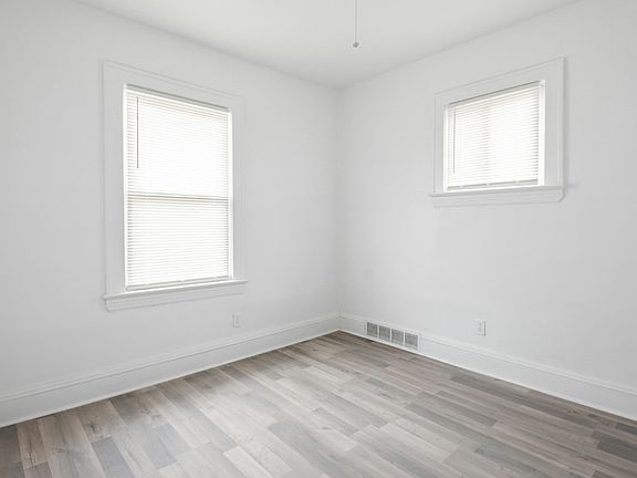 4th image of 8511 Jeffries Ave #B