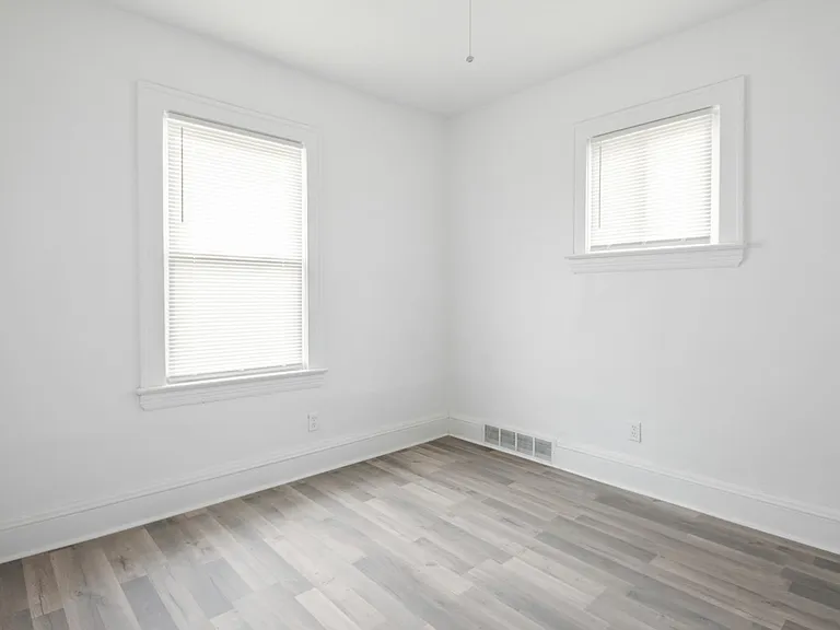 8511 Jeffries Ave #B — Photo 4