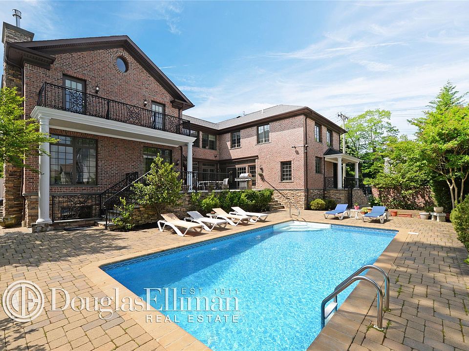 1st image of 24505 Rushmore Ave