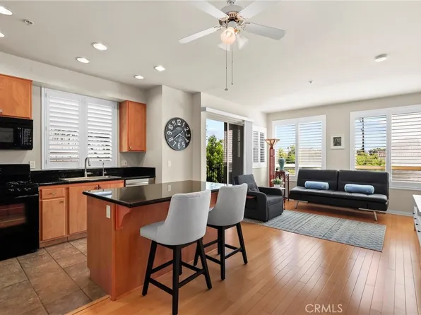 2742 Cabrillo Ave Unit 212, Torrance, CA 90501