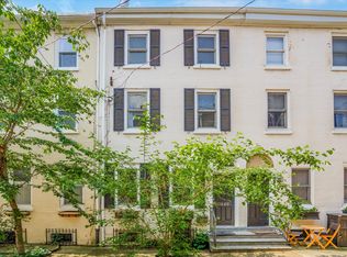 1640 Waverly St, Philadelphia, PA 19146