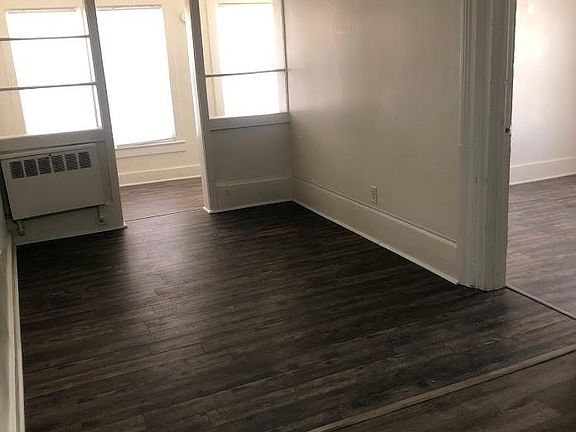 4th image of 3009 Marcy St #7