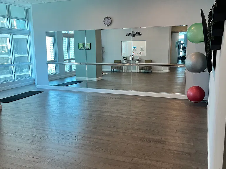 300 S Biscayne Blvd #4003 — Photo 14