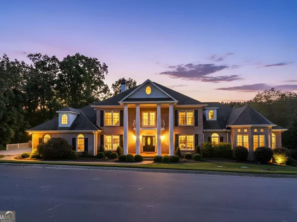 181 Granny Smith Cir, Clarkesville, GA 30523