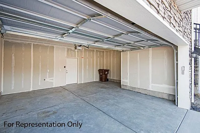 2 Car Garage