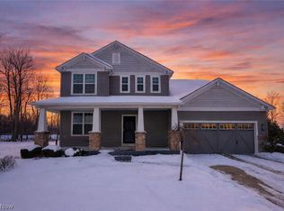 18764 Ledgestone Dr, Strongsville, OH 44149