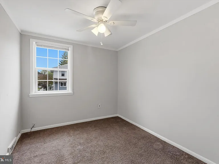 151 Chadwick Ave — Photo 7