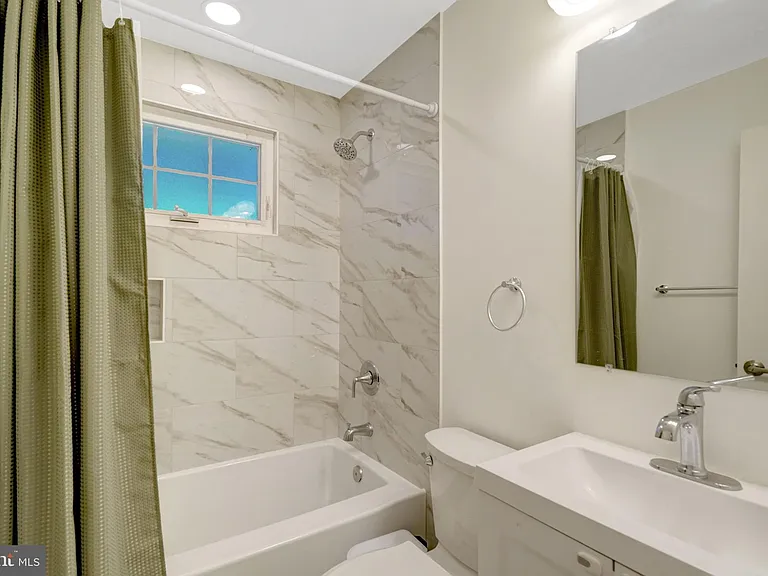 8527 Parliament Dr — Photo 22