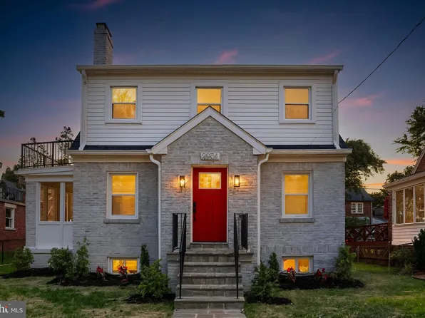 2054 34th St SE, Washington, DC 20020