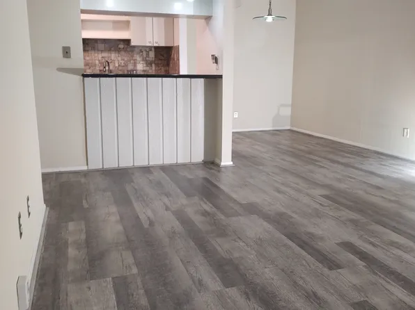 4237 Cole Ave APT 104, Dallas, TX 75205