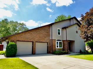 8215 N Wilderness Rd, Muncie, IN 47303