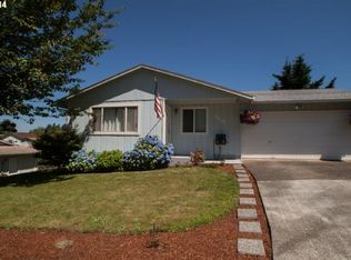39075 Dubarko Rd, Sandy, OR 97055