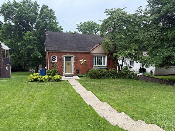 2nd image of 139 Glenfield Dr