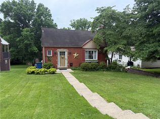 139 Glenfield Dr, Pittsburgh, PA 15235