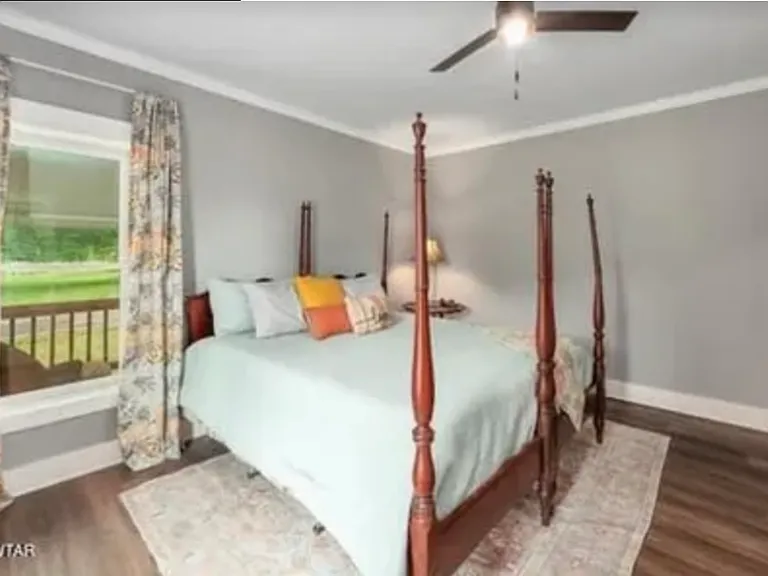 5425 State Route 225 — Photo 13