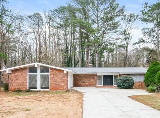 2076 Cherrybrook Dr, Decatur, GA 30032