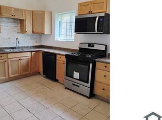12018 S Wallace St APT 1, Chicago, IL 60628