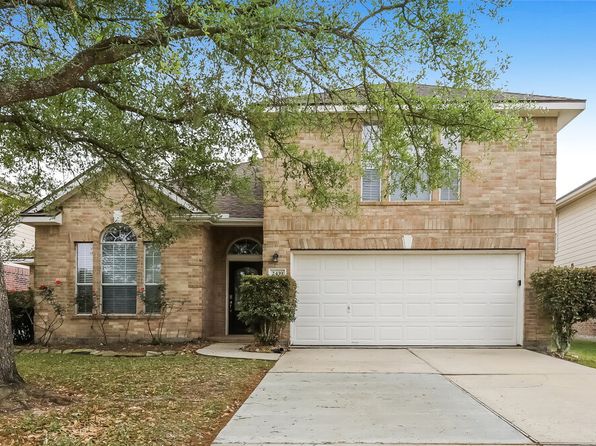 2439 Ligustrum Flower Dr