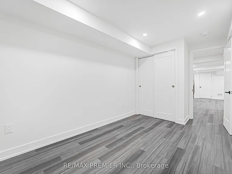 60 Del Francesco Way #BASEMENT — Photo 17