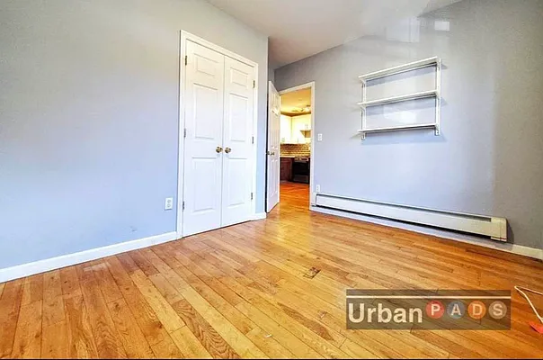 Rented by eRealty Advisors USA Inc | media 33