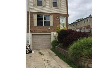 8011 Pompey Pl, Philadelphia, PA 19153