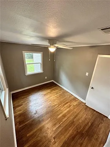 105 Rosewood Cir — Photo 15