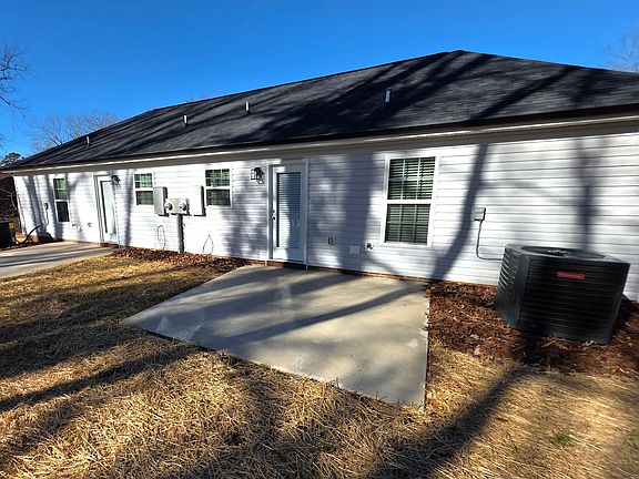 2nd image of 535 Greensboro St #535