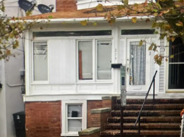 213 N Montpelier Ave, Atlantic City, NJ 08401