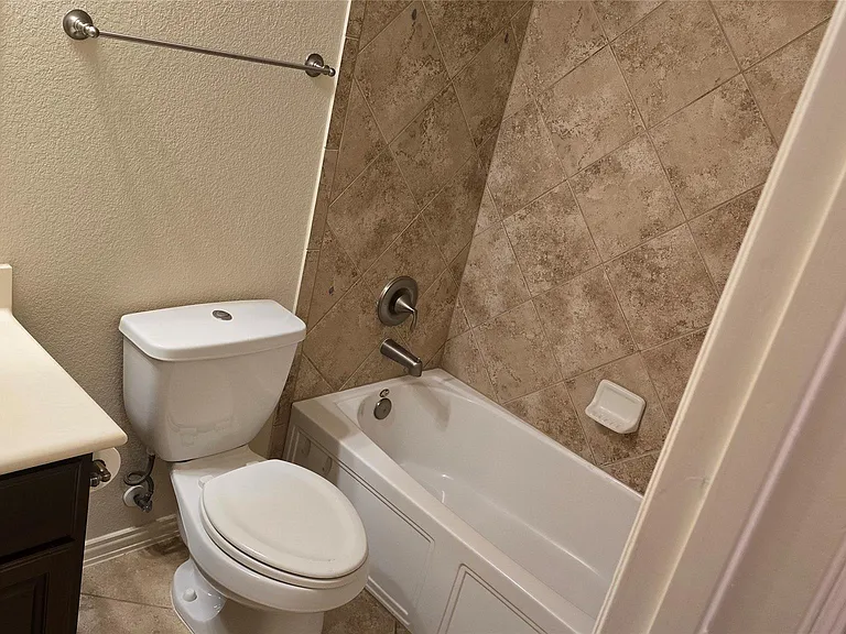 24114 McKinzie Ridge Dr — Photo 16