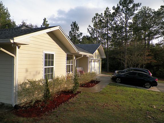 2nd image of 790 Edison Ave