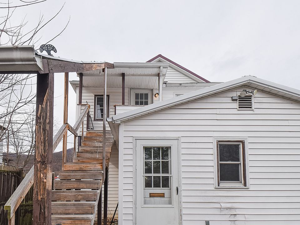 1st image of 33 1/2 C St