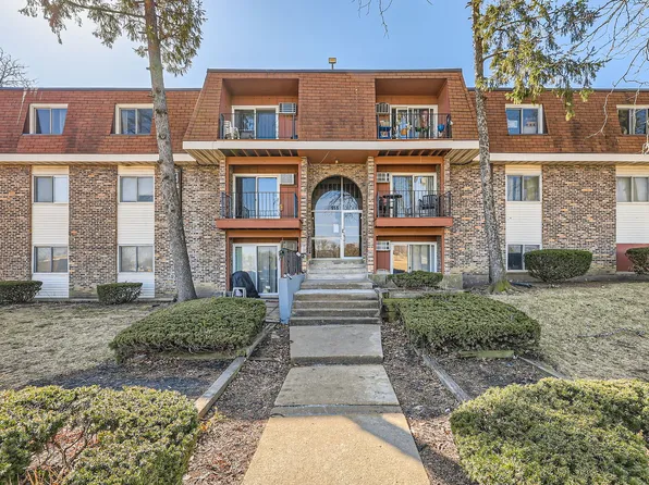 555 Heritage Dr APT 213, Hoffman Estates, IL 60169