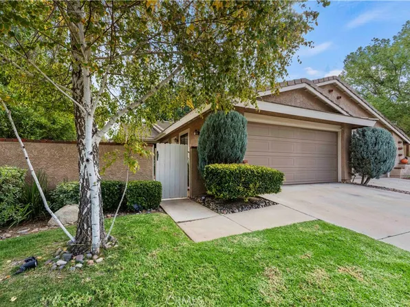 25740 Lupita Dr, Santa Clarita, CA 91355