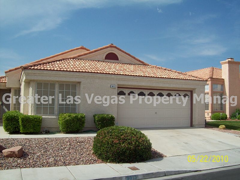 1st image of 9813 Russett Wood Cir
