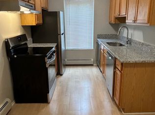 4109 Benjamin Ave APT 7, Royal Oak, MI 48073