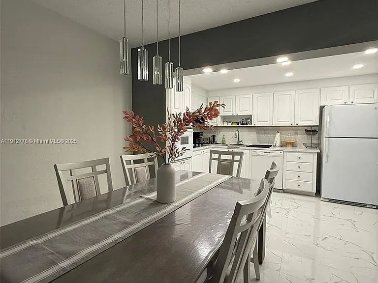 19380 Collins Ave #1209 — Photo 8