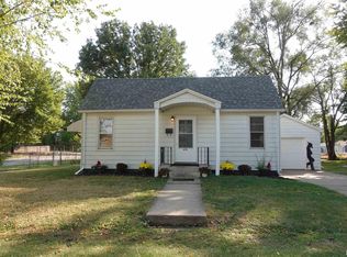 678 E Grove St, Galesburg, IL 61401