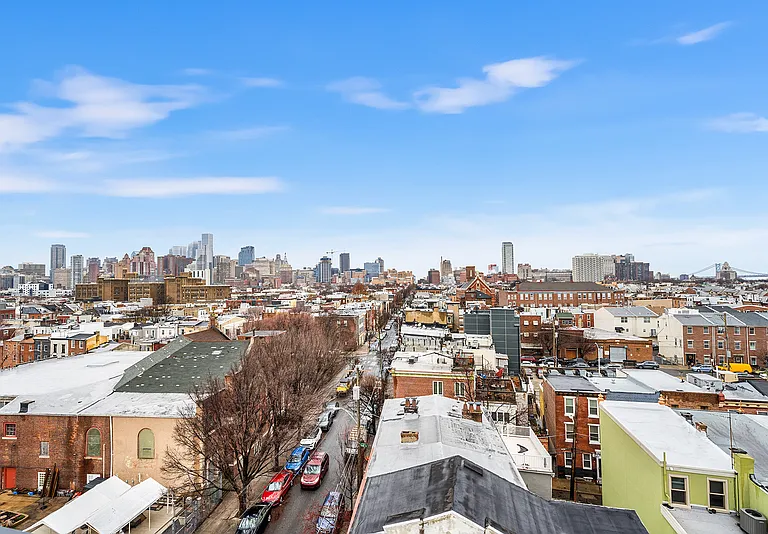 943 Washington Ave #402 — Photo 8
