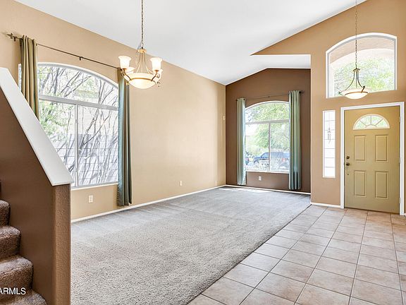 4th image of 2328 W WHITE FEATHER Lane