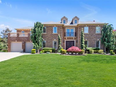 26 Winchester Drive, Manhasset, NY, 11030