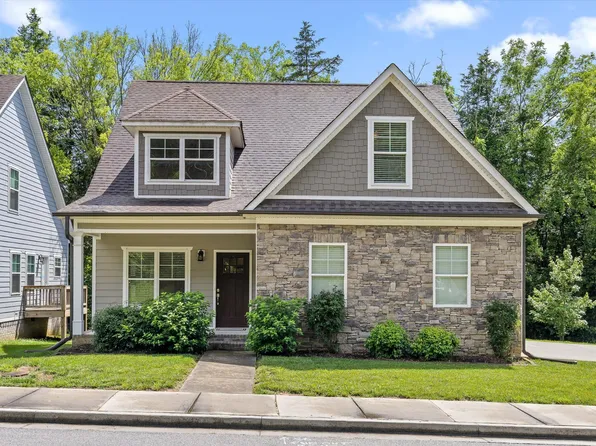 9692 Bill Reed Rd, Ooltewah, TN 37363
