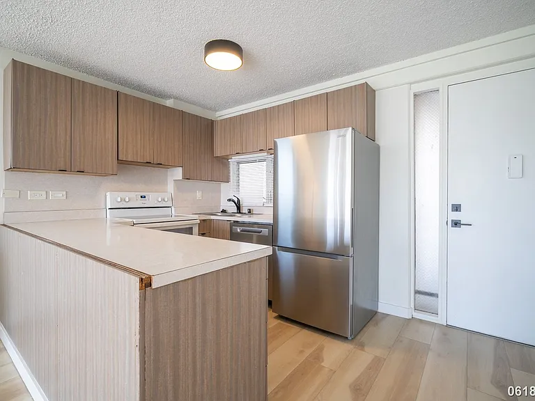1617 Keeaumoku St #1005 — Photo 17