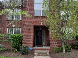 3307 Beaumont Centre Cir, Lexington, KY 40513