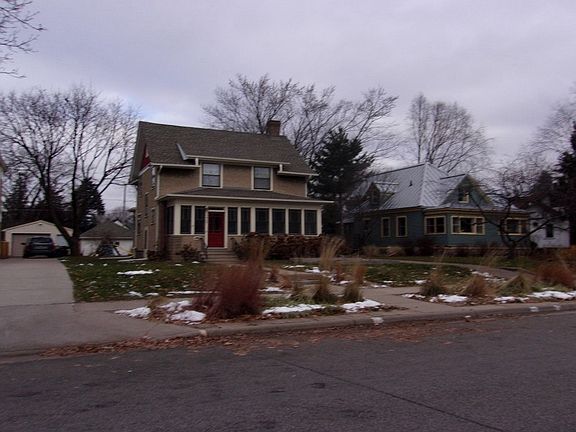 3rd image of 1415 Englewood Ave