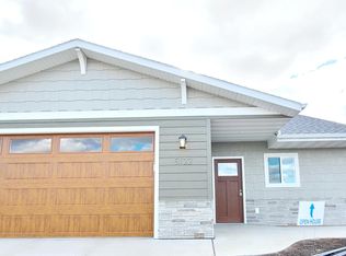 5122 Kingfisher Ave SE, Aberdeen, SD 57401